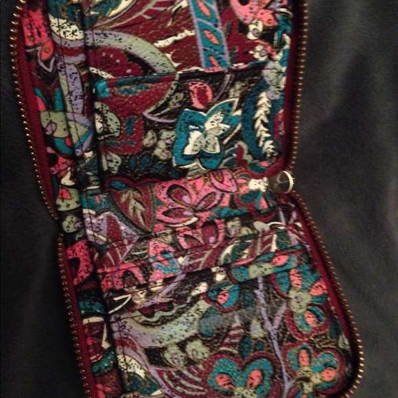 Charming Charlie wallet - Picture 5 of 6